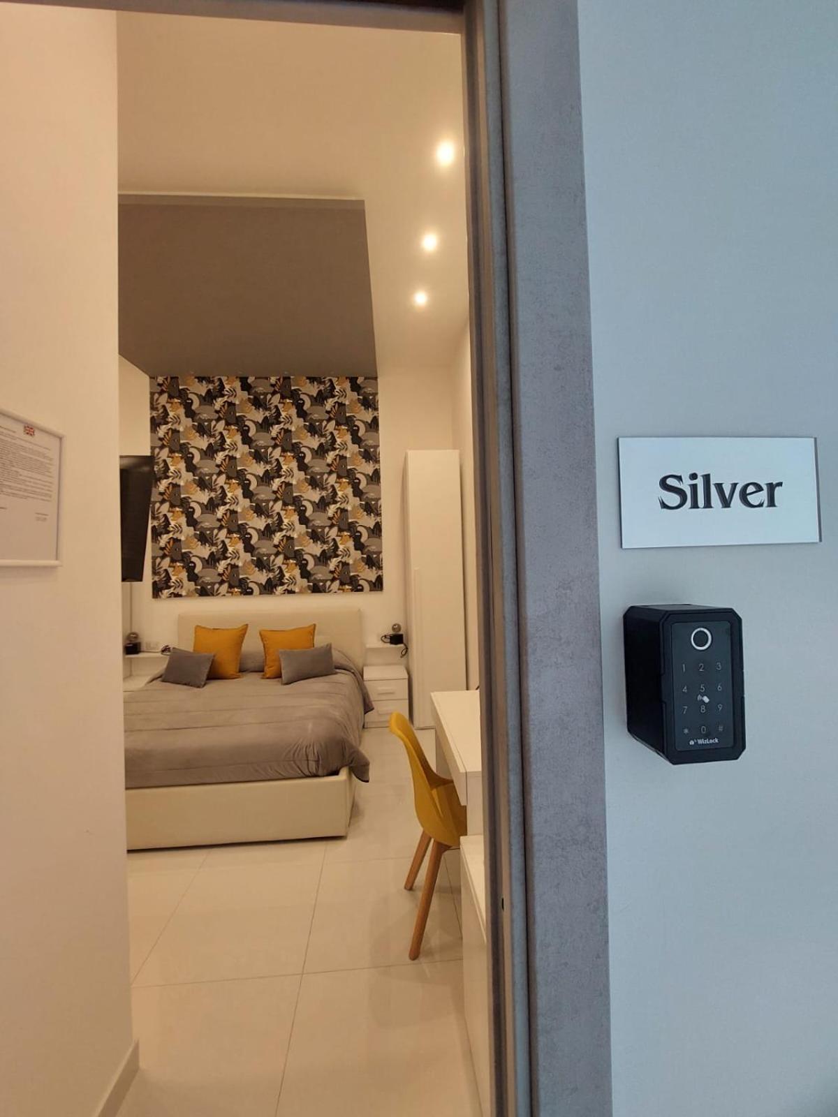 Suites Silo Naples Luaran gambar